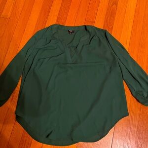 Torrid Harper Blouse - size 00/10.  Dark green.  New without tags.